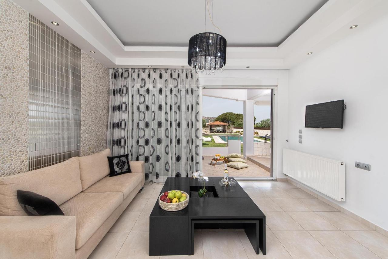 Marble Pool Villa Pastida المظهر الخارجي الصورة