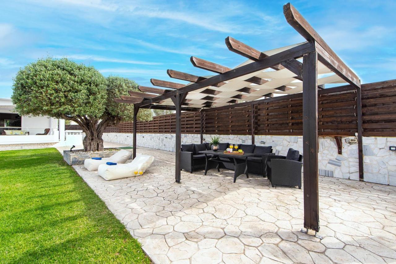 Marble Pool Villa Pastida المظهر الخارجي الصورة