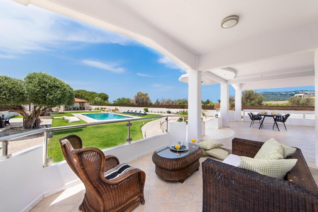 Marble Pool Villa Pastida المظهر الخارجي الصورة